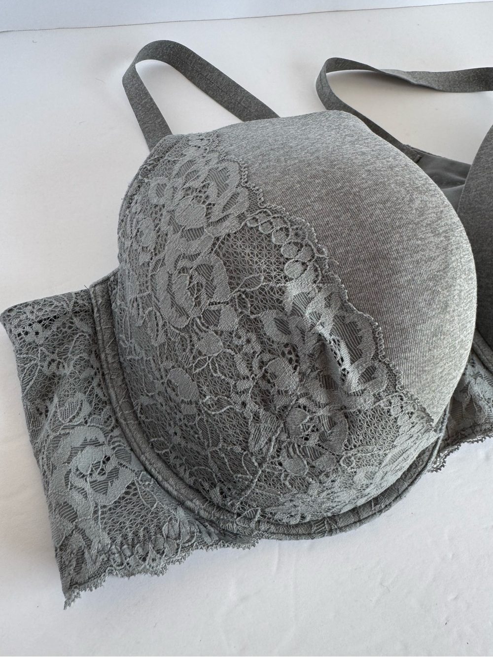 Torrid Curve Lacy Padded T-Shirt Bra 44DD 44E Grey Full Coverage Underwire